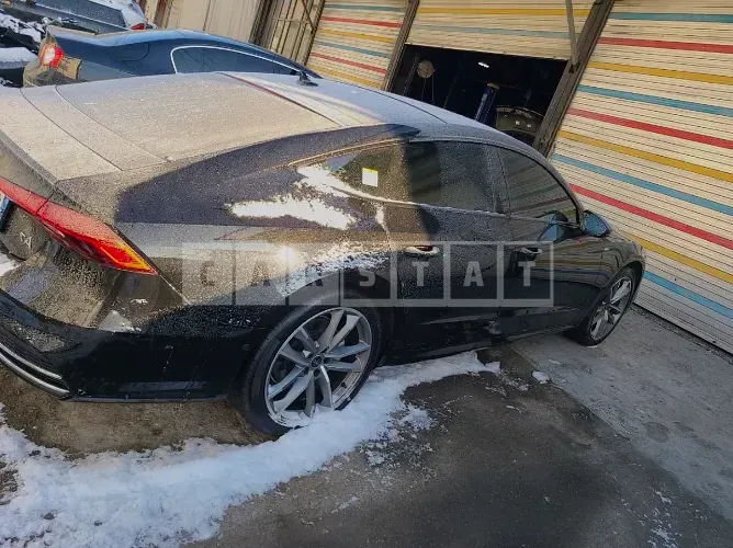 Photo 2 of 7: 2021 Audi A7 55 TFSI quattro, VIN WAUZZZF26MN035075 — Korean insurance auction