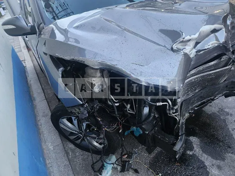 Photo 2 of 21: 2015 Hyundai Tucson, VIN KMHJU81VDFU966043 — Korean insurance auction
