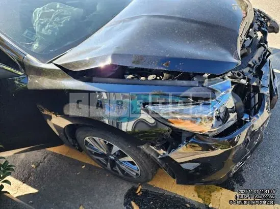 Photo 2 of 10: 2017 Nissan Altima 2.5, VIN 1N4AL3APXHC135818 — Korean insurance auction