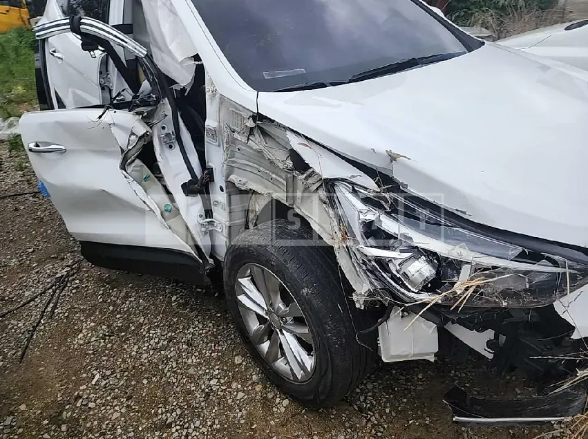 Photo 2 of 23: 2017 Hyundai Santa Fe — Korean insurance auction