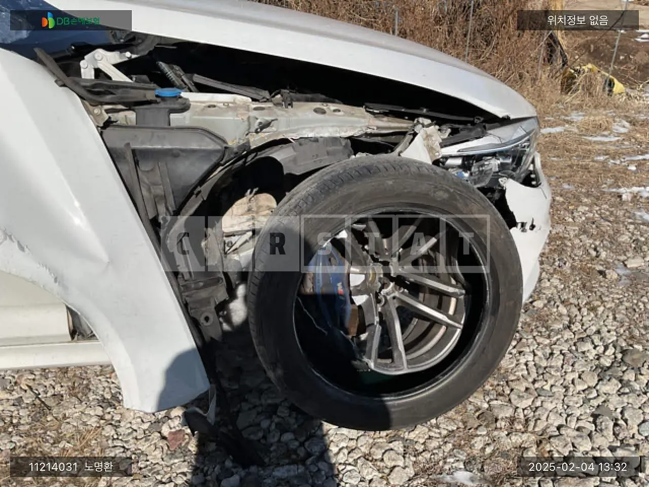 Photo 2 of 26: 2018 BMW 530i xDrive, VIN WBAJD9100JG972439 — Korean insurance auction