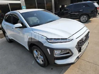 Photo 1 of 15: 2020 Hyundai Kona, VIN KMHK4815GLU543063 — Korean insurance auction