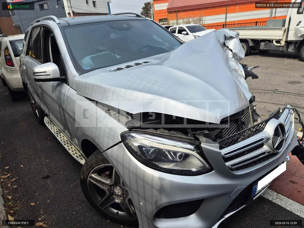 Photo 2 of 19: 2017 Mercedes-Benz GLE350d 4Matic, VIN WDCDA2EB9HA899168 — Korean insurance auction