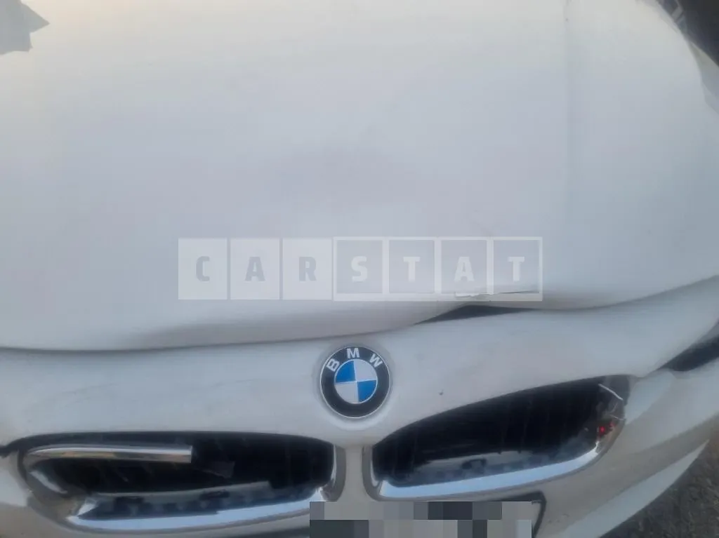Photo 2 of 29: 2015 BMW 320i — Korean insurance auction