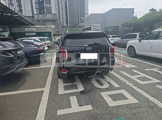 Photo 2 of 18: 2021 Hyundai Palisade — Korean insurance auction