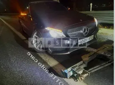 Photo 1 of 9: 2018 Mercedes-Benz C 200, VIN WDDWK4CB4JF707602 — Korean insurance auction