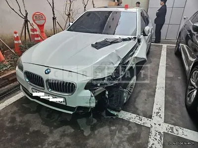 Photo 1 of 5: 2015 BMW 520d, VIN WBA5E5104FG066437 — Korean insurance auction