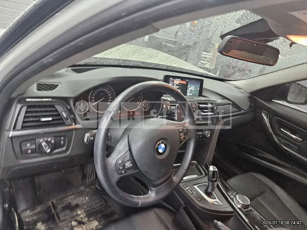 Photo 2 of 11: 2015 BMW 320d — Korean insurance auction