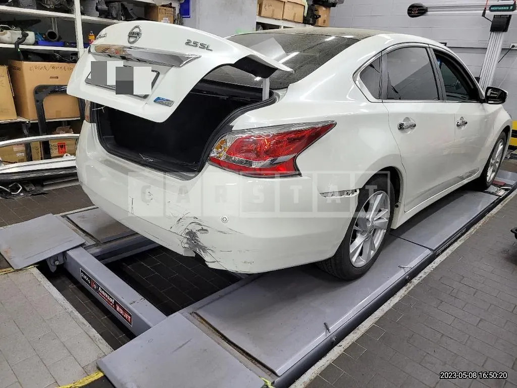 Photo 2 of 8: 2014 Nissan Altima 2.5 — Korean insurance auction