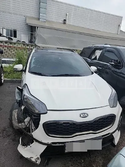 Photo 1 of 26: 2019 Kia Sportage — Korean insurance auction