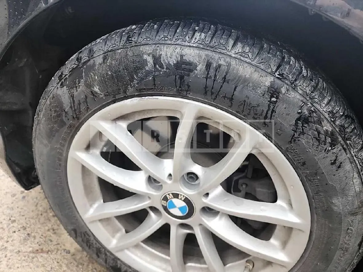 Photo 2 of 12: 2018 BMW 118d — Korean insurance auction