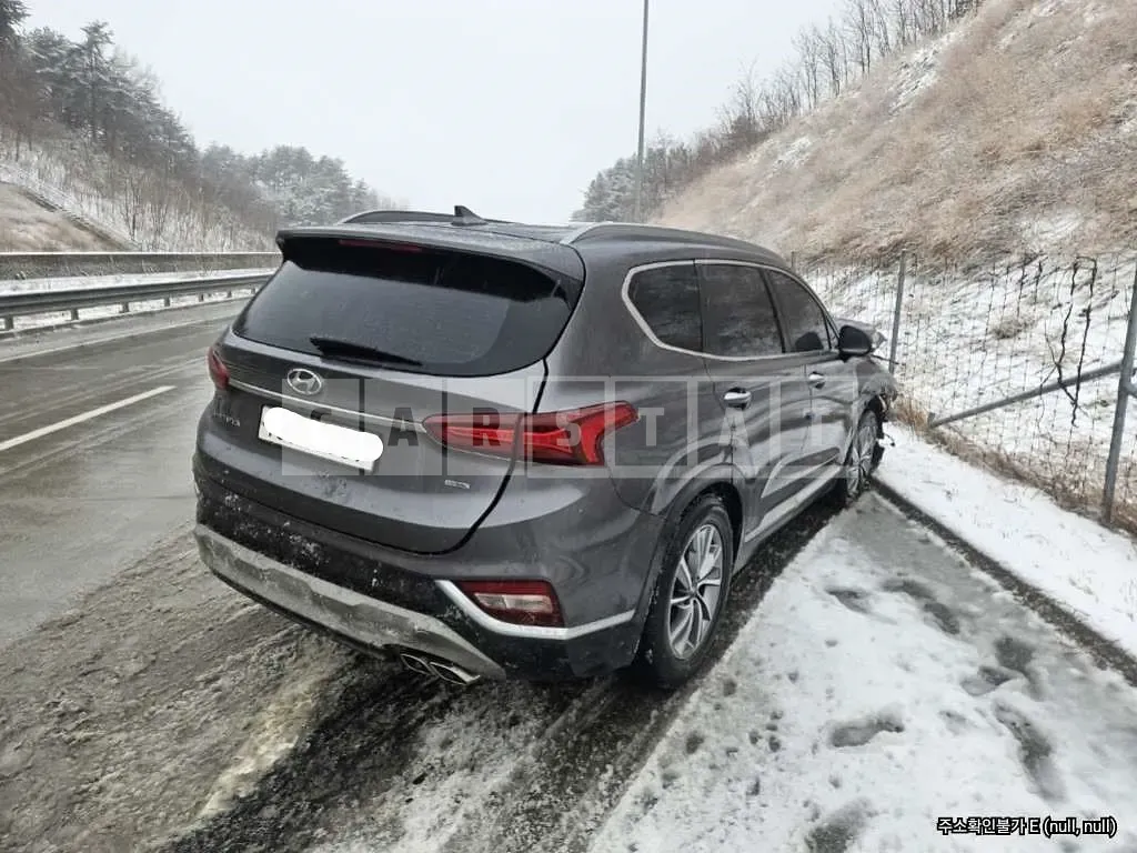 Photo 3 of 3: 2020 Hyundai Santa Fe, VIN KMHS281BDLU234972 — Korean insurance auction