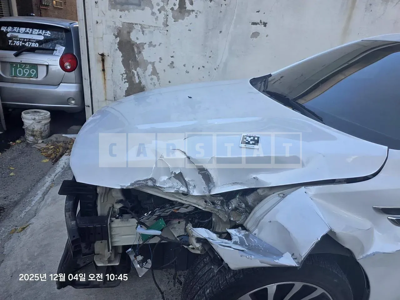 Photo 2 of 23: 2015 Kia K7, VIN KNALM415BGA214772 — Korean insurance auction