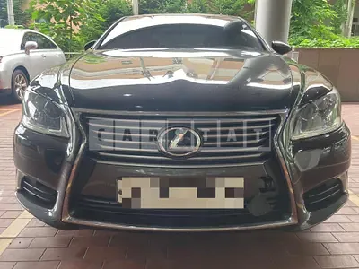 2015 Lexus LS460 4WD