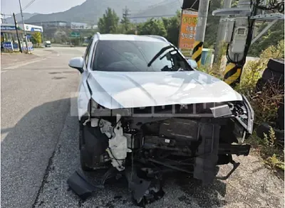 Photo 1 of 25: 2020 Hyundai Santa Fe — Korean insurance auction