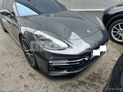 Photo 1 of 50: 2023 Porsche Panamera 4 e-Hybrid — Korean insurance auction