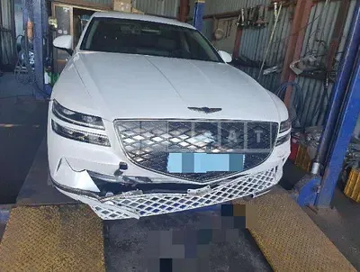 Photo 1 of 49: 2022 Genesis G80 Electric Car — Korean insurance auction