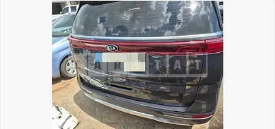 Photo 1 of 29: 2021 Kia Carnivals, VIN KNANE81BBMS106186 — Korean insurance auction