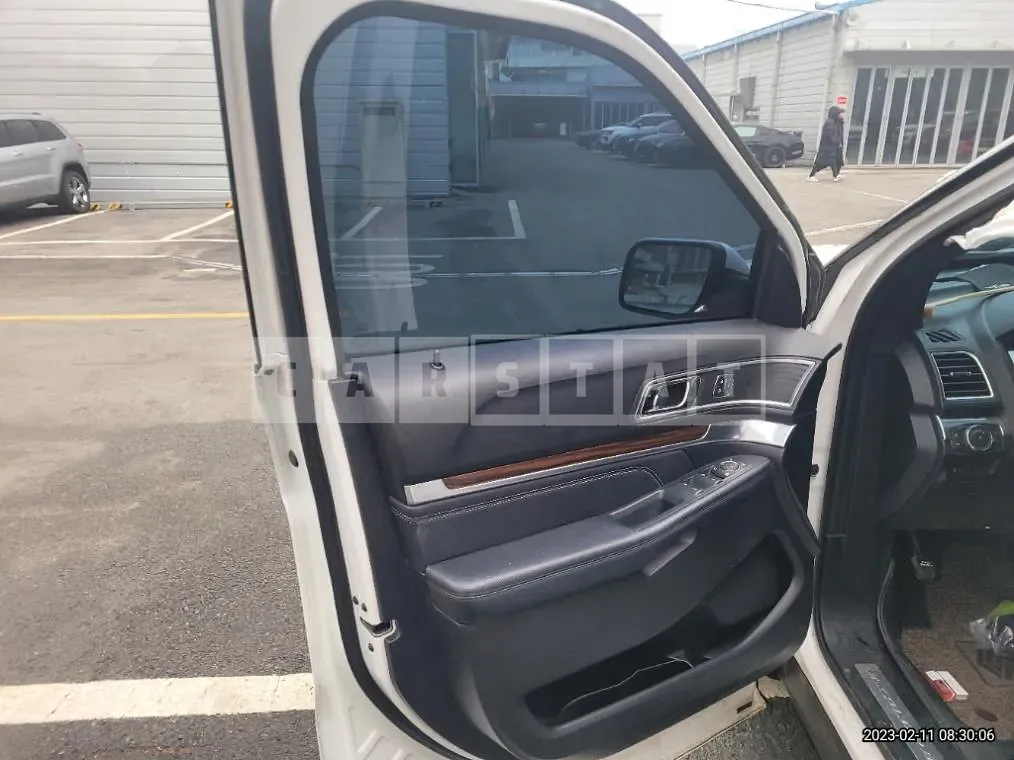 Photo 2 of 30: 2018 Ford Explorer 2.3 AWD — Korean insurance auction