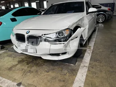 Photo 1 of 25: 2015 BMW 320d Ed Edition, VIN WBA3E1109FF948483 — Korean insurance auction