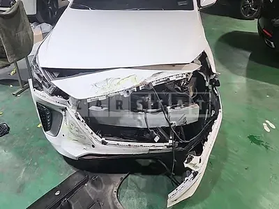 Photo 1 of 42: 2017 Hyundai IONIQ Electric, VIN KMHC051HFHU007314 — Korean insurance auction