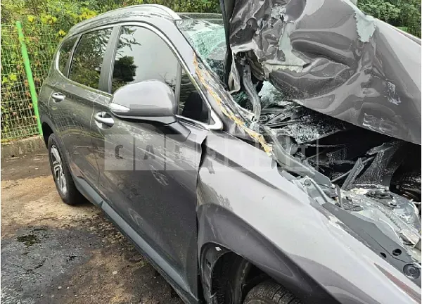 Photo 2 of 11: 2022 Hyundai Santa Fe — Korean insurance auction