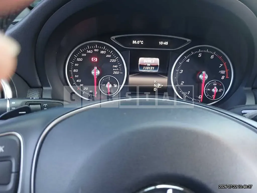 Photo 2 of 47: 2016 Mercedes-Benz A200 — Korean insurance auction