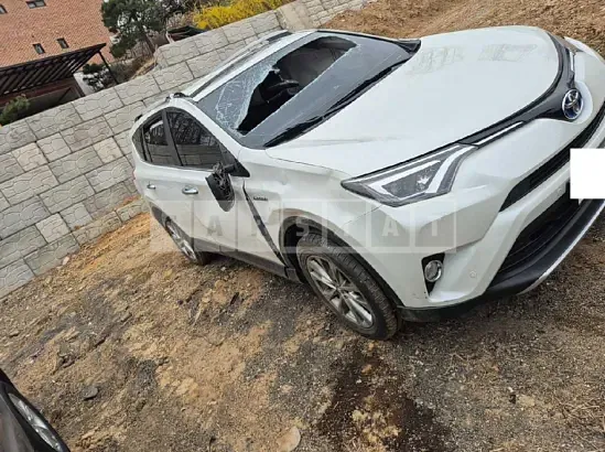 Photo 2 of 12: 2016 Toyota RAV4 Hybrid — Korean insurance auction