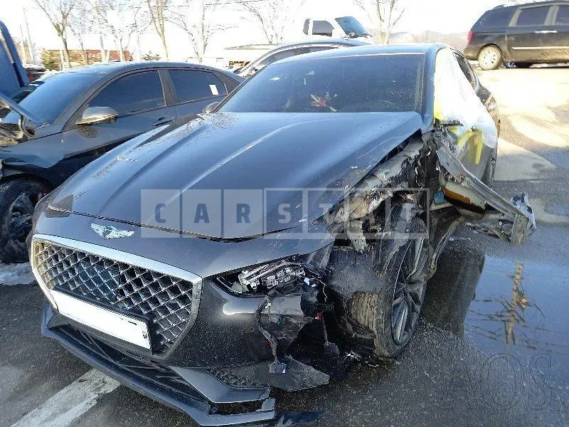 Photo 2 of 48: 2018 Genesis G70, VIN KMTG341ADJU006344 — Korean insurance auction