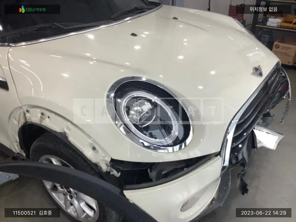 Photo 2 of 21: 2020 BMW Mini Cooper — Korean insurance auction