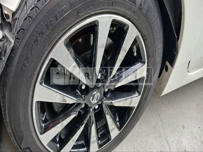 Photo 2 of 23: 2018 Nissan Altima 2.5 — Korean insurance auction