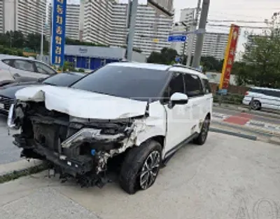 Photo 1 of 22: 2021 Kia Carnival, VIN KNANC81BBMS042269 — Korean insurance auction