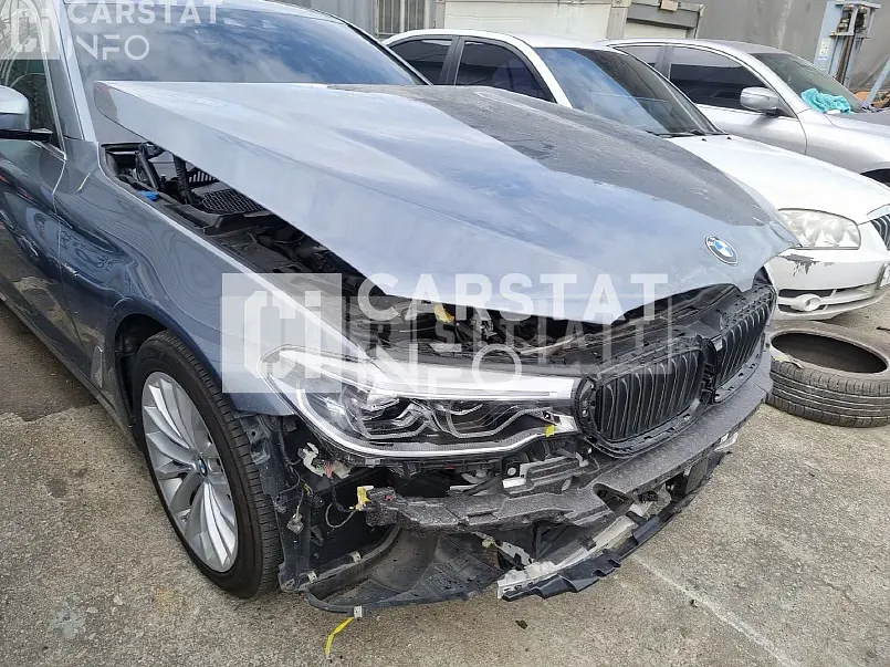 Photo 2 of 7: 2018 BMW 520d, VIN WBAJC3109JD032416 — Korean insurance auction