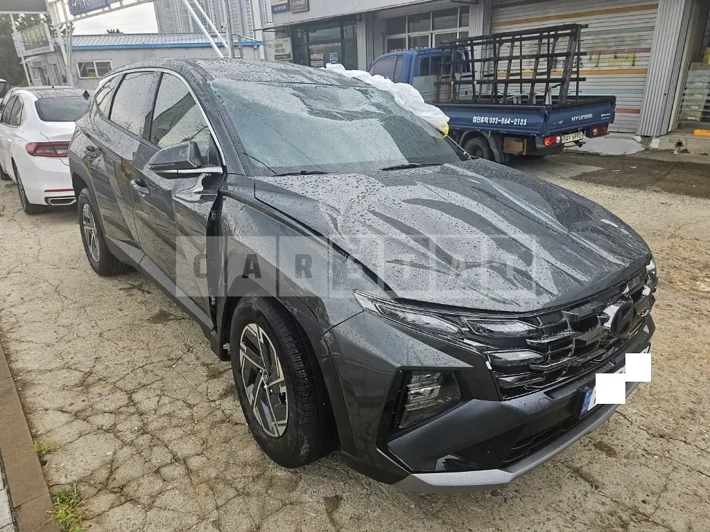 Photo 2 of 31: 2024 Hyundai Tucson, VIN KMHJB811BRU256066 — Korean insurance auction