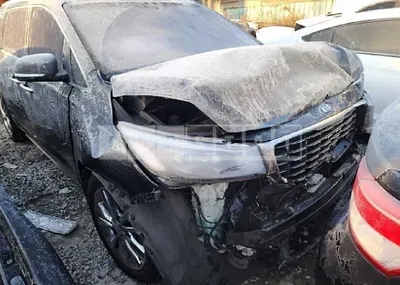 Photo 1 of 24: 2019 Kia Carnival, VIN KNAME811BKS457507 — Korean insurance auction