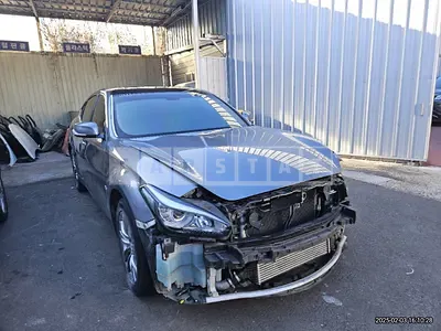 Photo 1 of 11: 2015 Infiniti Q70 3.0d — Korean insurance auction