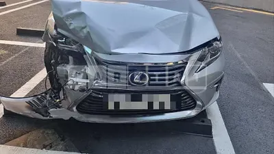 Photo 1 of 9: 2017 Lexus ES300h, VIN JTHBW1GG4H2154323 — Korean insurance auction