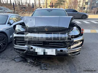 Photo 1 of 37: 2019 Porsche Cayenne — Korean insurance auction