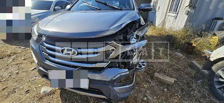 Photo 2 of 13: 2015 Hyundai Santa Fe DM 4WD — Korean insurance auction