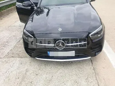 Photo 1 of 19: 2020 Mercedes-Benz E350 4Matic, VIN W1KZF8GB2MA873444 — Korean insurance auction
