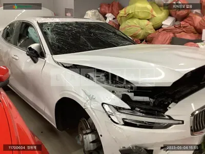 Photo 1 of 14: 2022 Volvo S60 B5, VIN 7JRZSL124PG231716 — Korean insurance auction