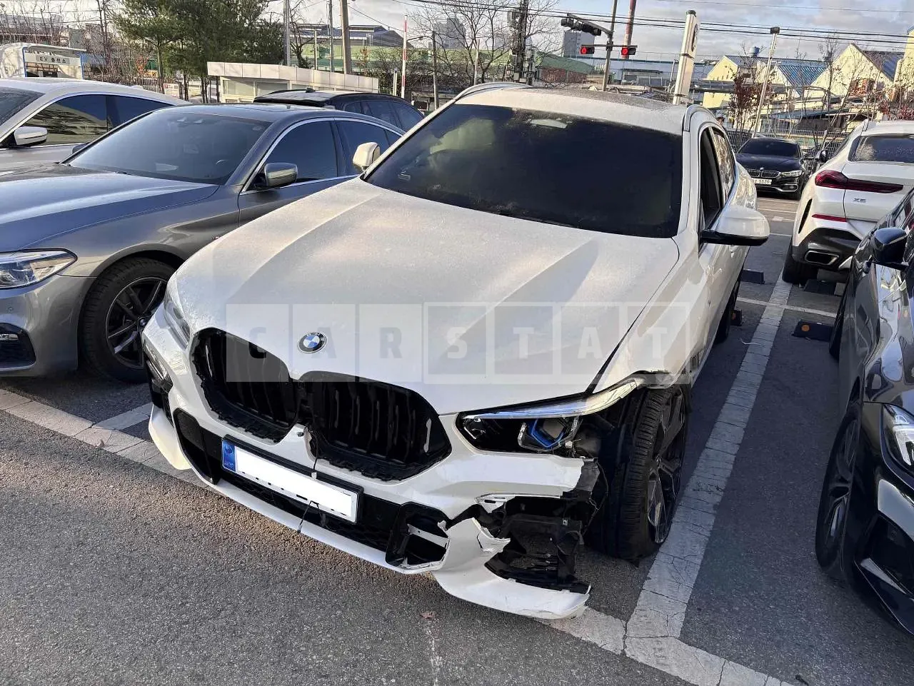 Photo 2 of 25: 2020 BMW X6 xDrive40d, VIN WBATC6109L9D61748 — Korean insurance auction