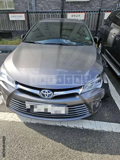 Photo 1 of 19: 2016 Toyota Camry Hybrid — Korean insurance auction
