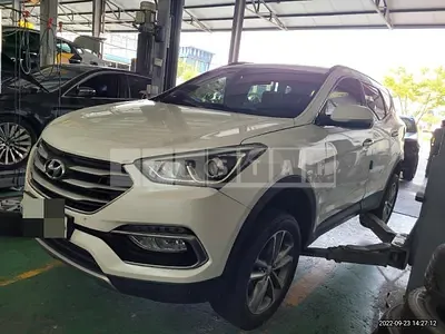 Photo 1 of 25: 2016 Hyundai Santa Fe 2.0 — Korean insurance auction