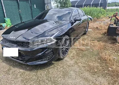 Photo 1 of 18: 2023 Kia K5 — Korean insurance auction