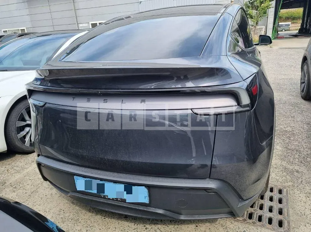 Photo 2 of 116: 2025 Tesla Model Y RWD — Korean insurance auction