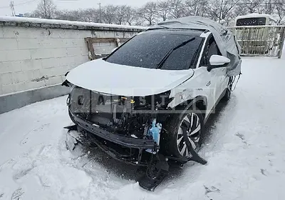 Photo 1 of 12: 2023 Volkswagen ID.4 Pro, VIN WVGZZZE2ZPE017387 — Korean insurance auction
