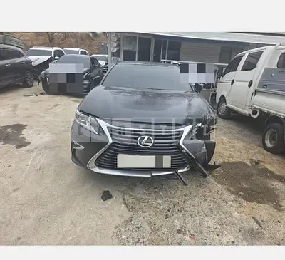 Photo 1 of 9: 2016 Lexus ES350 — Korean insurance auction