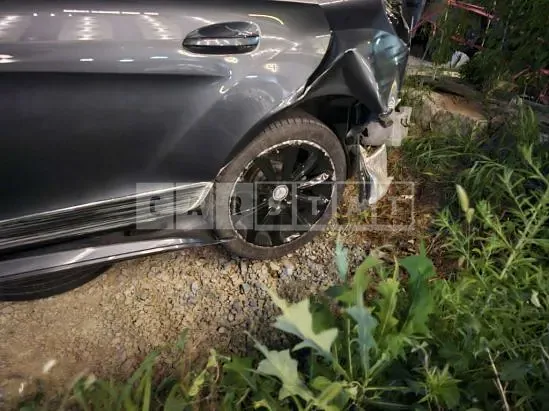 Photo 2 of 7: 2016 Mercedes-Benz CLS250d 4Matic — Korean insurance auction