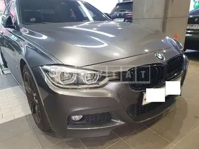 Photo 1 of 30: 2017 BMW 330i — Korean insurance auction